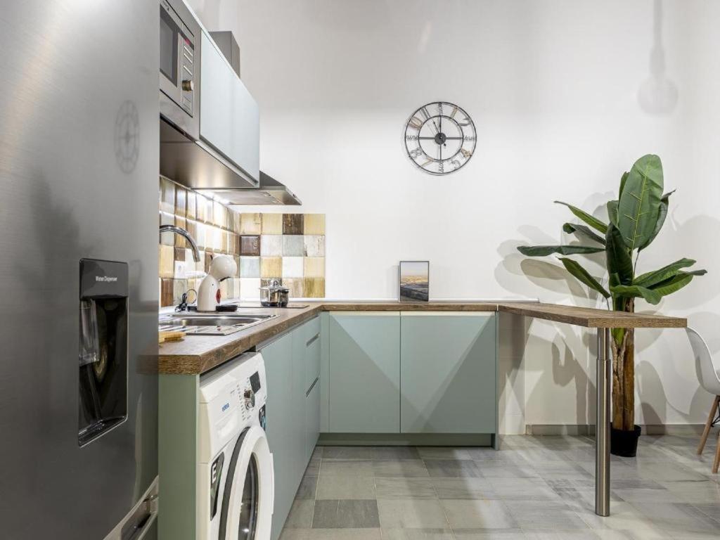 Terraza De Triana Apartment Севиля Екстериор снимка